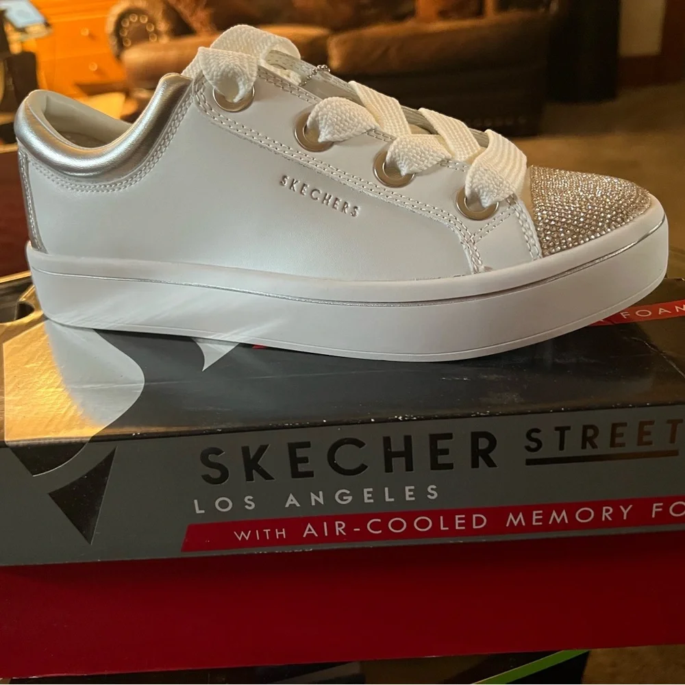 Skechers white lace